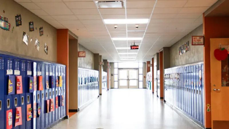 Read more about the article Illinois School District Rockets To Energy Savings